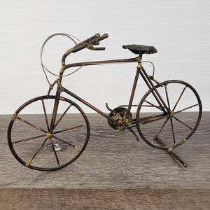 Metal Wire Bicycle Sculpture Figurine Cruiser Road Bike Desk Art Decor